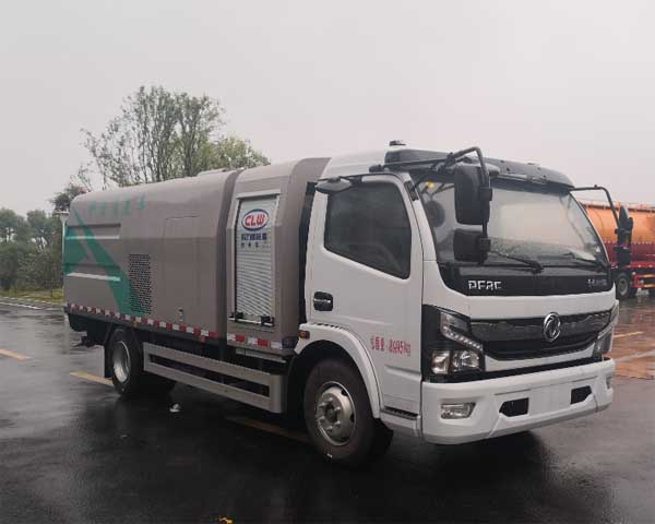 程力牌CL5090GQXBEV型純電動護(hù)欄清洗車