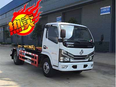 5方東風(fēng)多利卡勾臂垃圾車